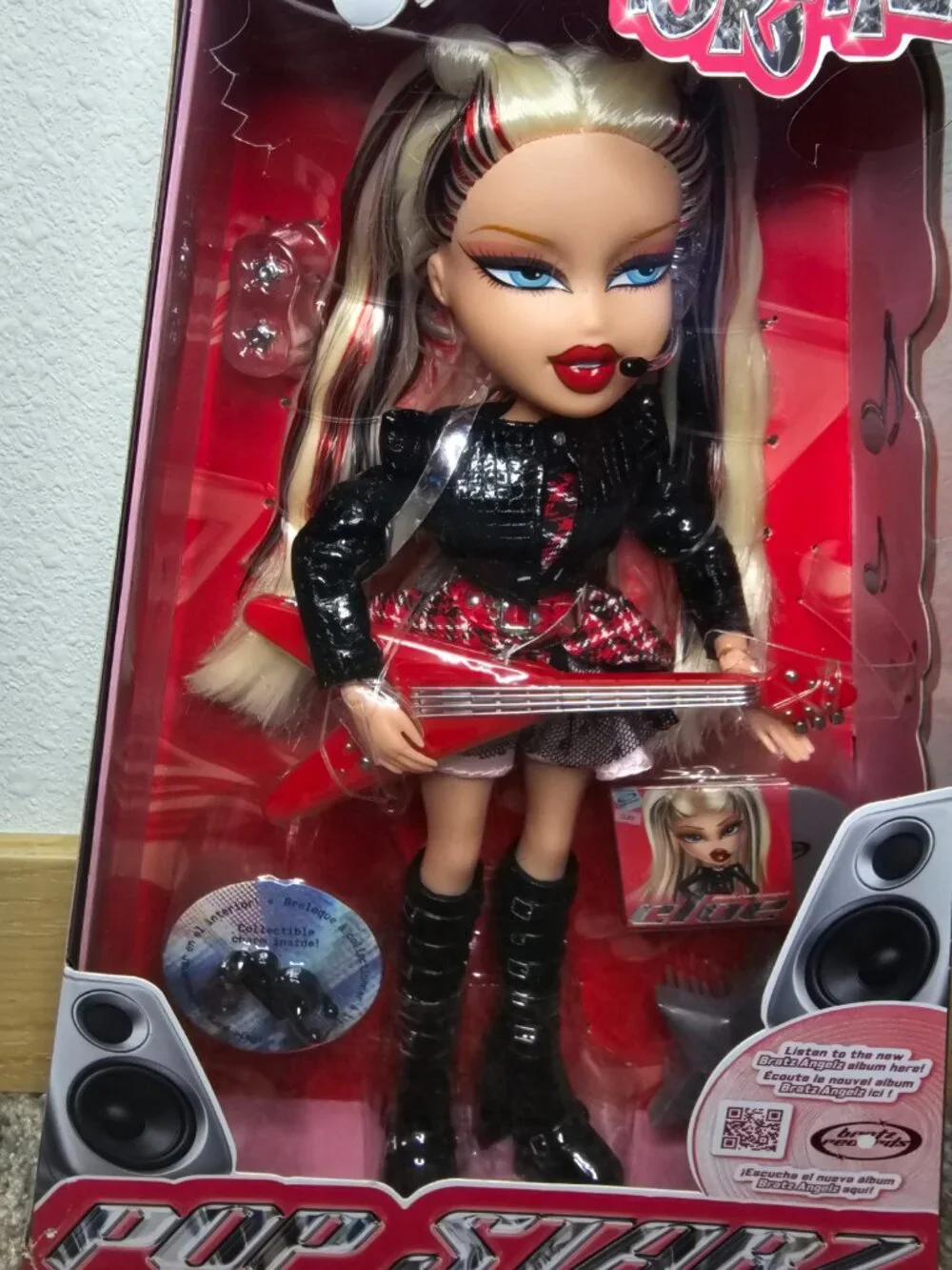 Bratz popstar doll